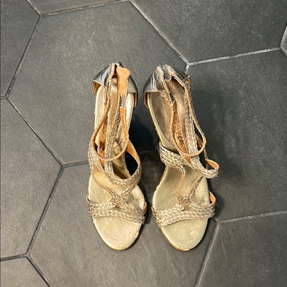 Banana Republic Gold Strappy Sandals